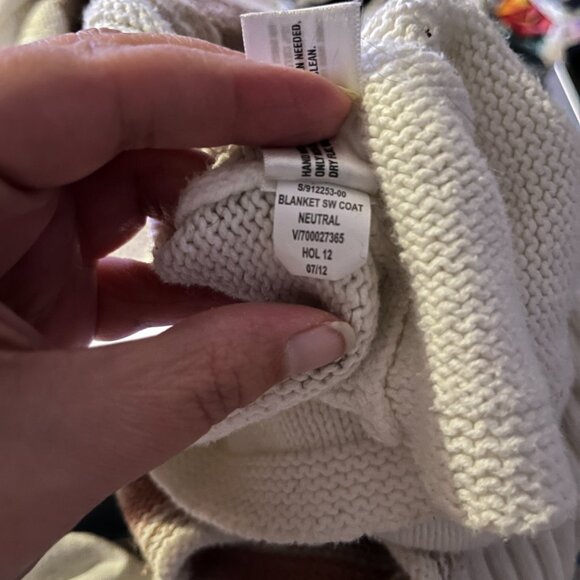 GapKids Aztec Boho Blanket Cardigan L 10 Neutral Southwestern Y2K - Picture 5 of 9